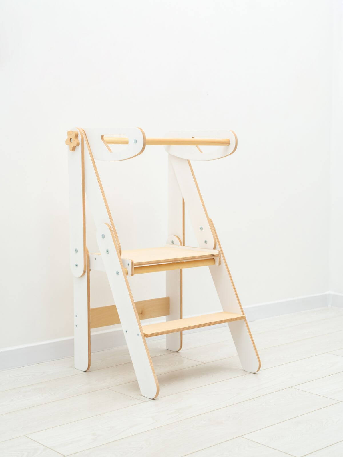 montessori learning tower