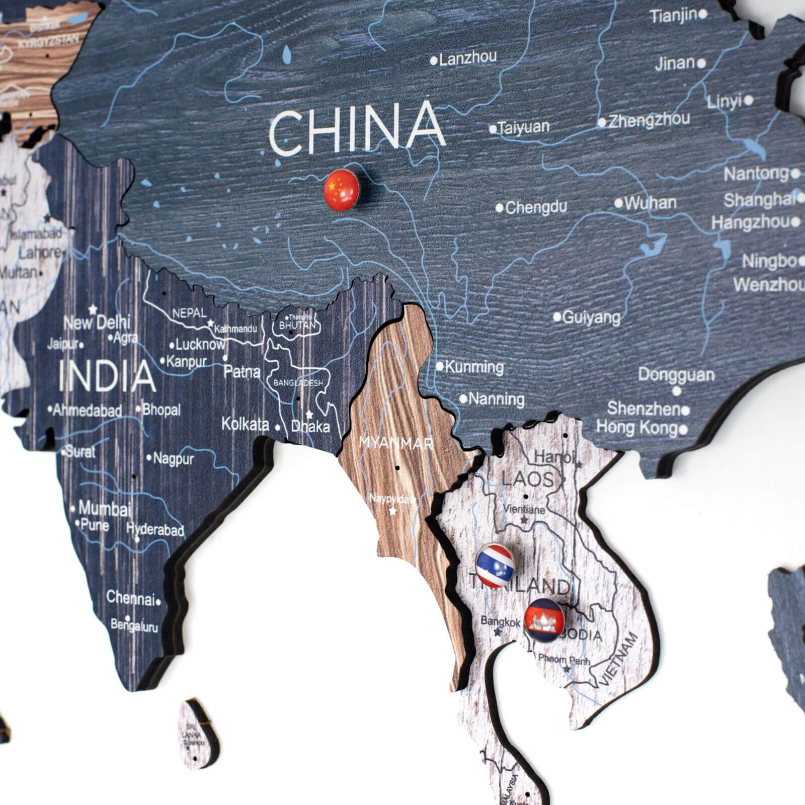 3D colored world map _for wall